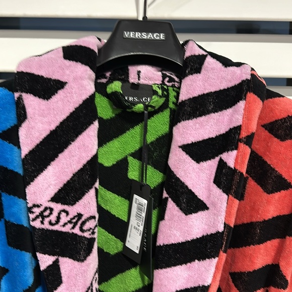 Versace La Greca Multi-Coloured Bathrobe - Picture 2 of 7